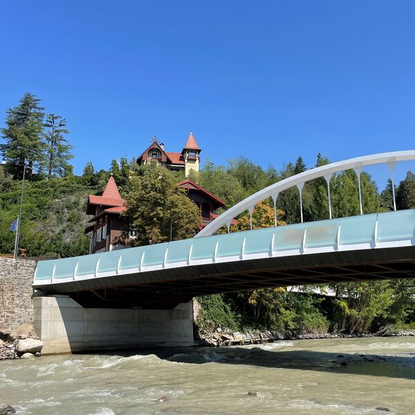 Unterdrittel Brücke