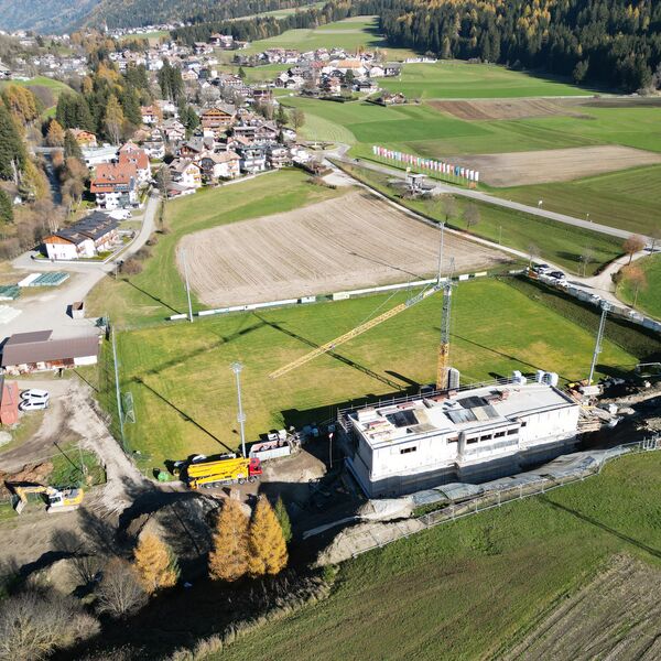 Sportplatzes von Niederrasen